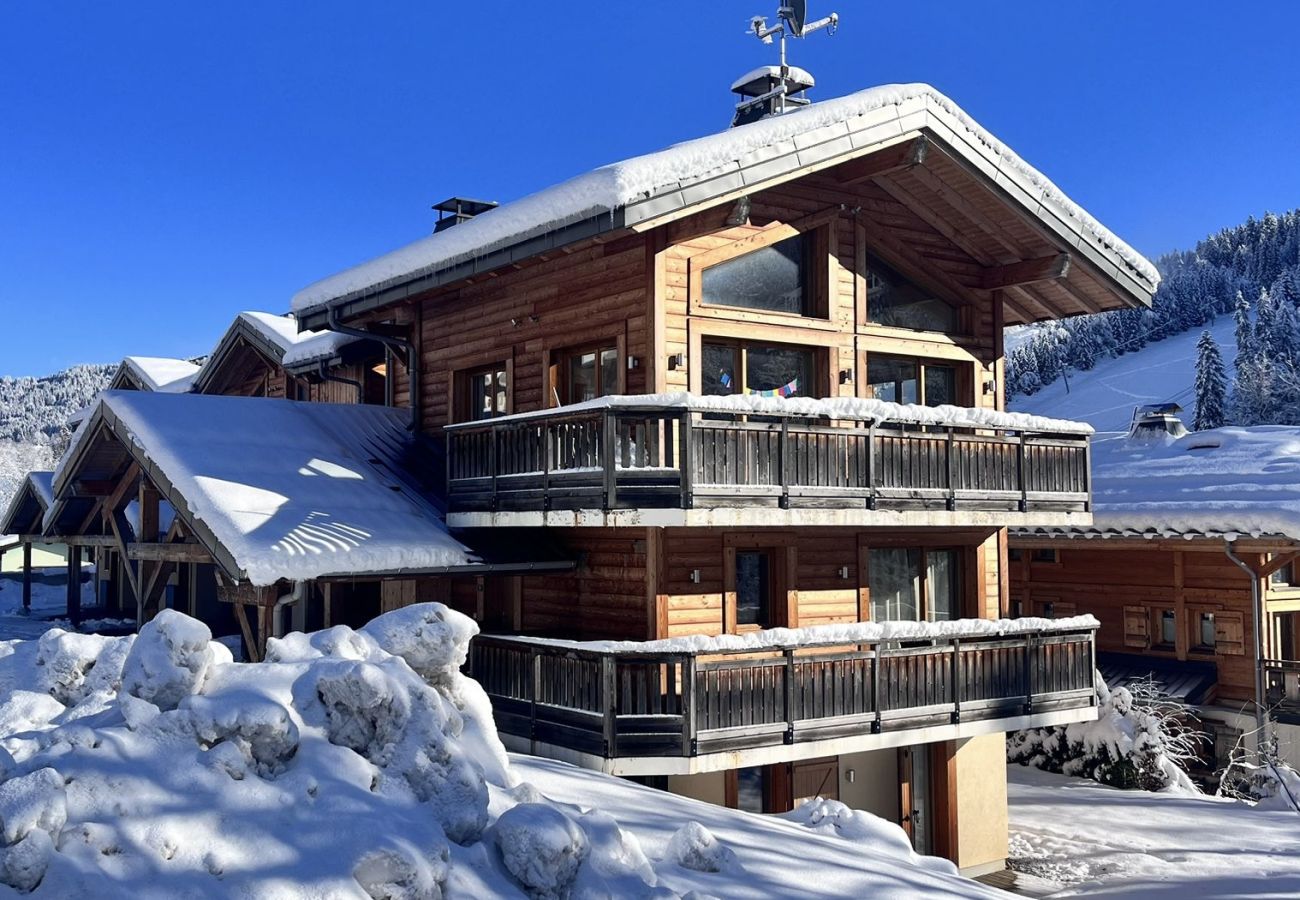 Apartment in Les Gets - Chalet Manasa - 8pers- proche piste