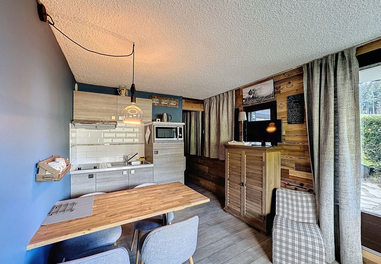 Apartment in Les Gets - Amboine - appartement - 4 pers - Ski-in/out